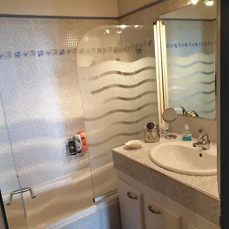 Résidence De Standing La Pêcherie Spacieux T3 Comme Un Cocon Familial Vue Et Sur L'avant Port Sur Le Bout Du Bout De Cap D'agde Seule Cap En Occitanie Apartamento *