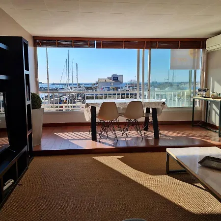 Apartamento Résidence De Standing La Pêcherie Spacieux T3 Comme Un Cocon Familial Vue Et Sur L'avant Port Sur Le Bout Du Bout De Cap D'agde Seule Cap En Occitanie *