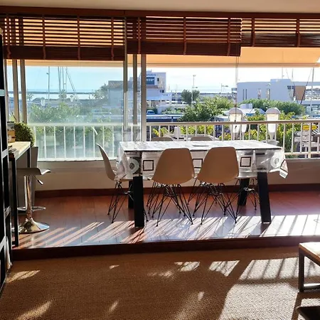 Apartamento Résidence De Standing La Pêcherie Spacieux T3 Comme Un Cocon Familial Vue Et Sur L'avant Port Sur Le Bout Du Bout De Cap D'agde Seule Cap En Occitanie *