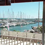 De Standing La Pecherie Spacieux T3 Comme Un Cocon Familial Vue Et Sur L'avant Port Sur Le Bout Du Bout De Cap D'agde Seule Cap En Occitanie