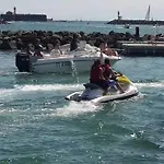 De Standing La Pecherie Spacieux T3 Comme Un Cocon Familial Vue Et Sur L'avant Port Sur Le Bout Du Bout De Cap D'agde Seule Cap En Occitanie *