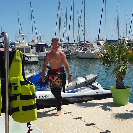 De Standing La Pecherie Spacieux T3 Comme Un Cocon Familial Vue Et Sur L'avant Port Sur Le Bout Du Bout De Cap D'agde Seule Cap En Occitanie 아그