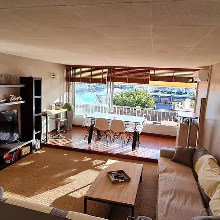 La Pecherie: Seaside Family Cocoon With Port Views Agde