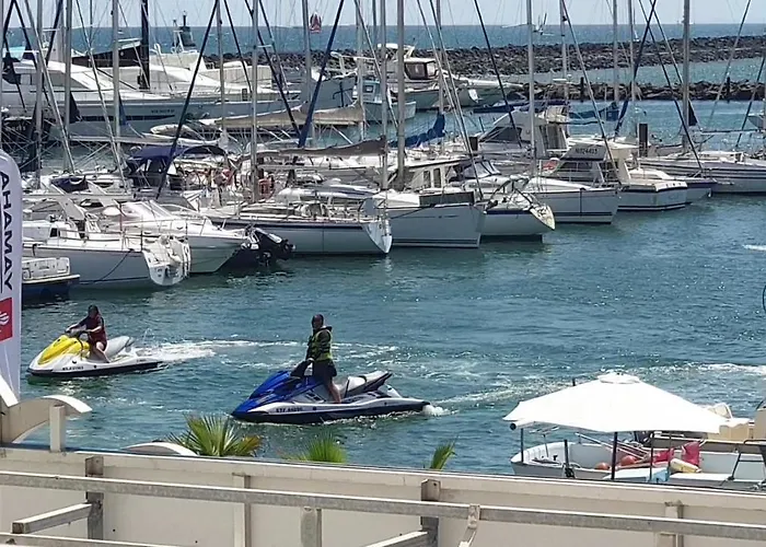 De Standing La Pecherie Spacieux T3 Comme Un Cocon Familial Vue Et Sur L'avant Port Sur Le Bout Du Bout De Cap D'agde Seule Cap En Occitanie * آجد