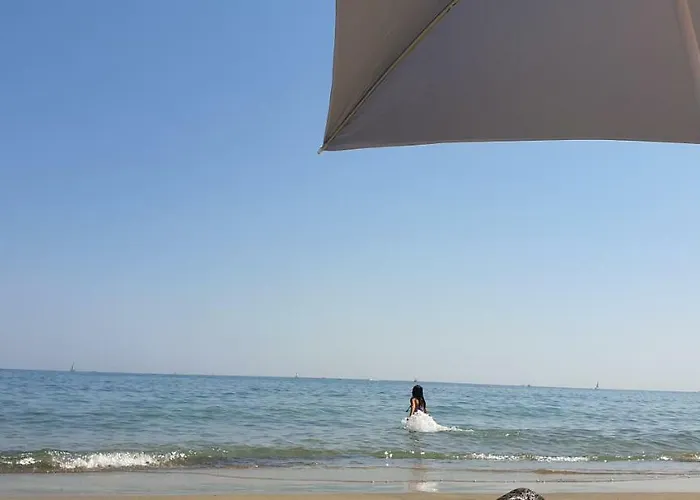 De Standing La Pecherie Spacieux T3 Comme Un Cocon Familial Vue Et Sur L'avant Port Sur Le Bout Du Bout De Cap D'agde Seule Cap En Occitanie